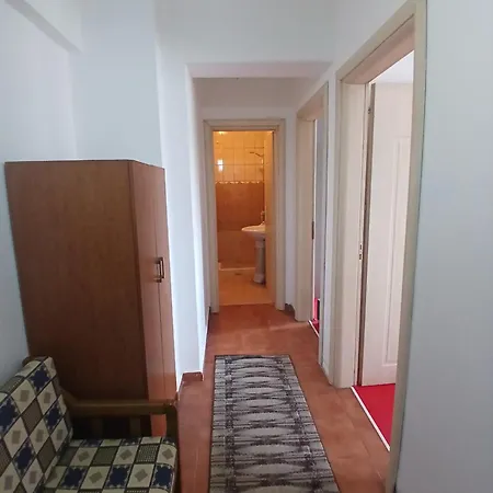 Apartament Near The Center Apartment *