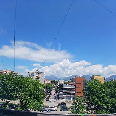 Apartament Near The Center *